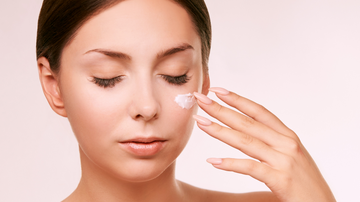 Best Eco-Friendly, Skin-Loving Sunscreens | Safe & Sustainable SPF - Jenna Bricher Swim
